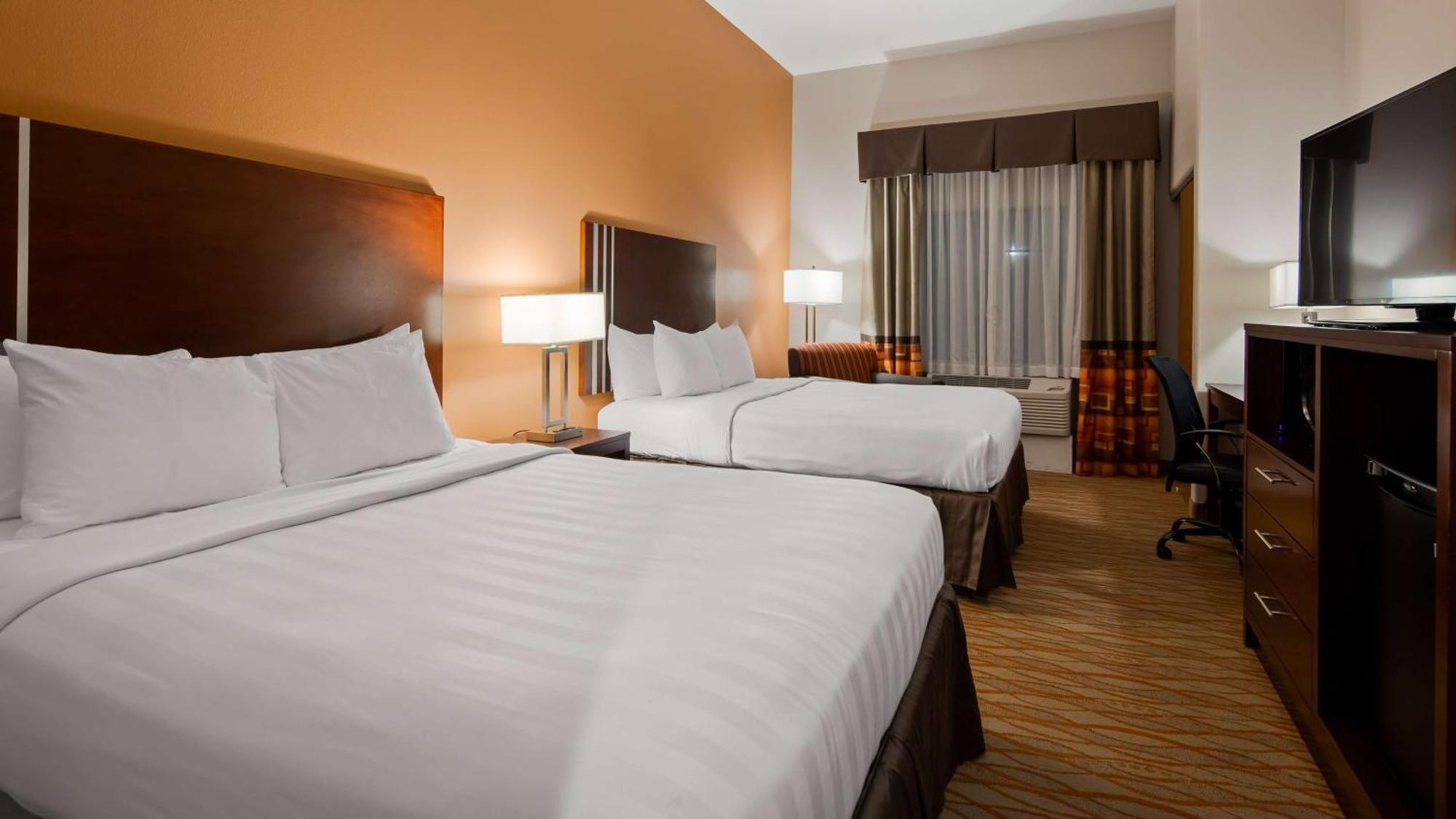 Best Western Plus Spring Inn&Suites Exterior foto